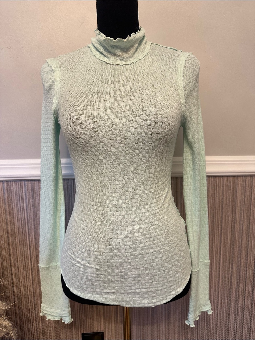 We The Free Free People Textured Mock Neck Top Mint Green Long Sleeve Small